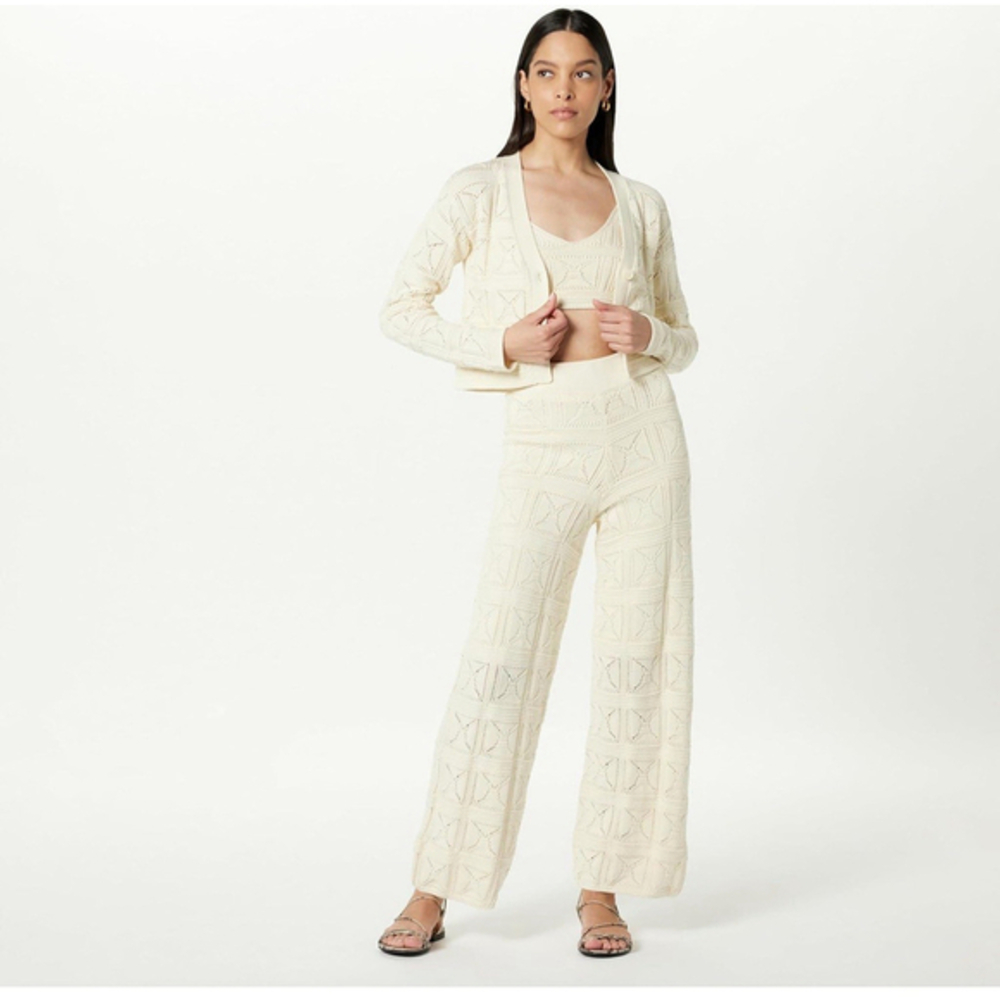 The Drop Beachy Coastal Girl Diza Pull-On Flare-Leg Crochet Pants Size XS